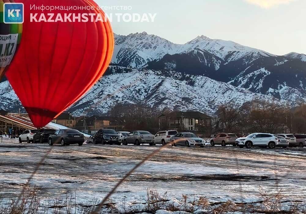 Нет необходимости в получении разрешения - ДЧС о развлекательной площадке близ кладбищ в Алматы