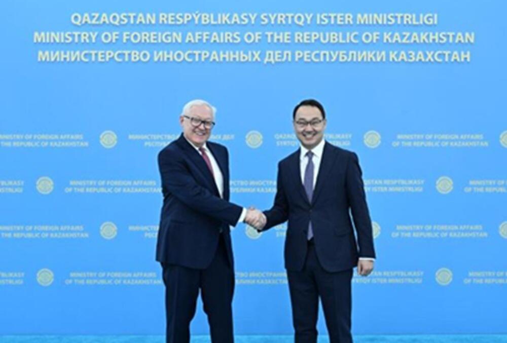 Казахстанские дипломаты провели ряд встреч 