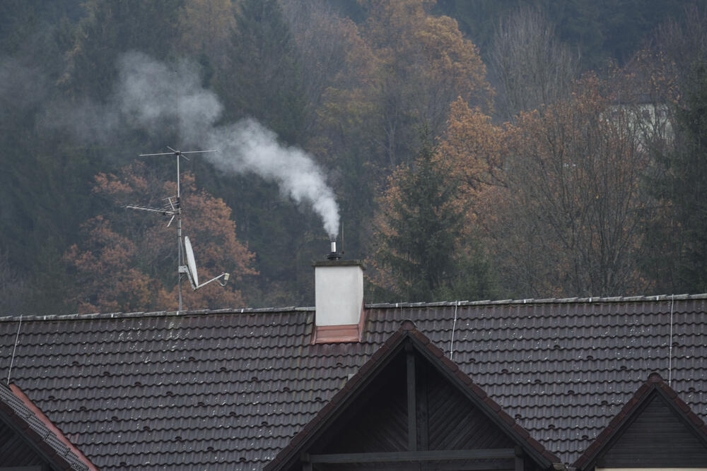 Возможны судебные споры - юрист о запрете на отопления домов углем и дровами в газифицированных районах Алматы