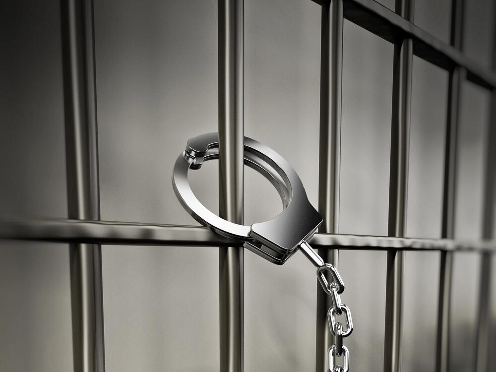 В Атырау полицейские задержали подозреваемых в умышленном заражении ВИЧ-инфекцией