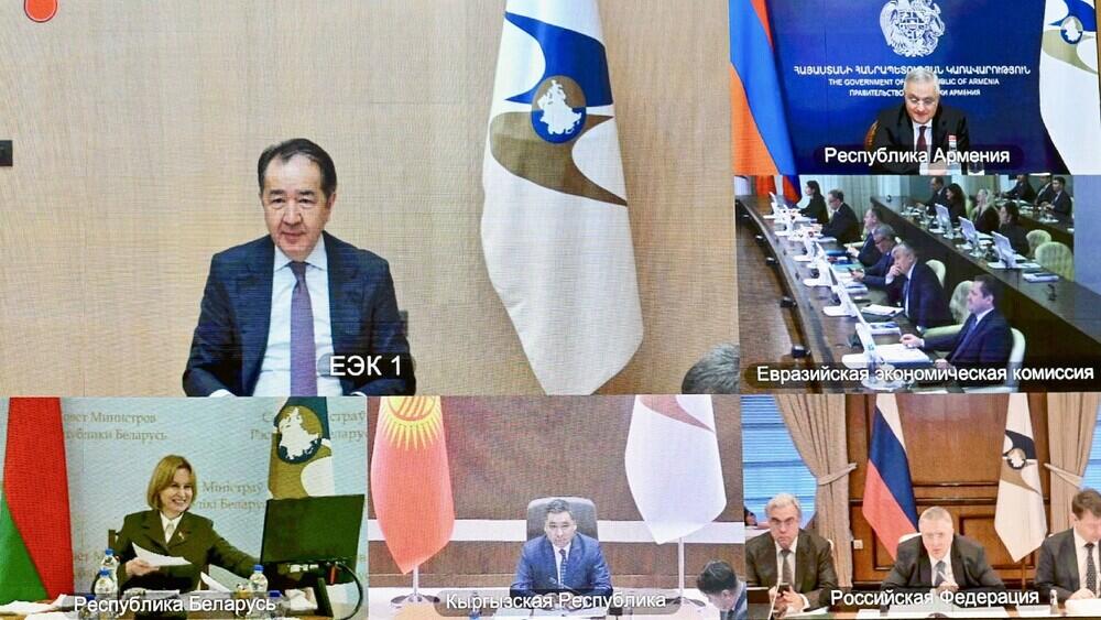 В ЕАЭС одобрили взаимное признание ученых званий