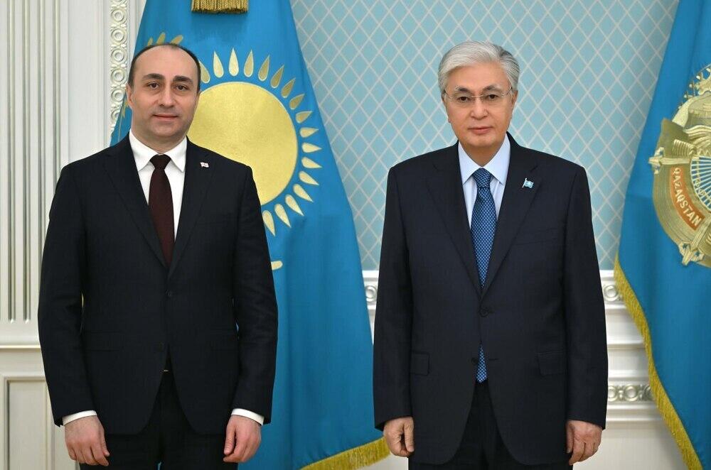 Мемлекет басшысы Грузияның Ішкі істер министрі Гела Геладзені қабылдады