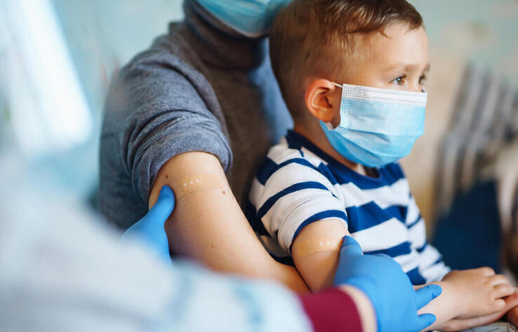  Вакцинация детей и медработников: Казахстан усиливает меры против кори
