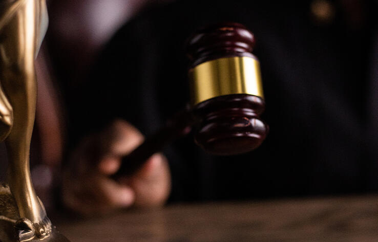 Директор и главный бухгалтер столичной школы похитили почти 600 млн тенге