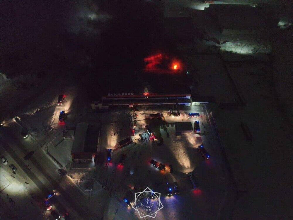 Пожар тушат в детском развлекательном центре в Семее