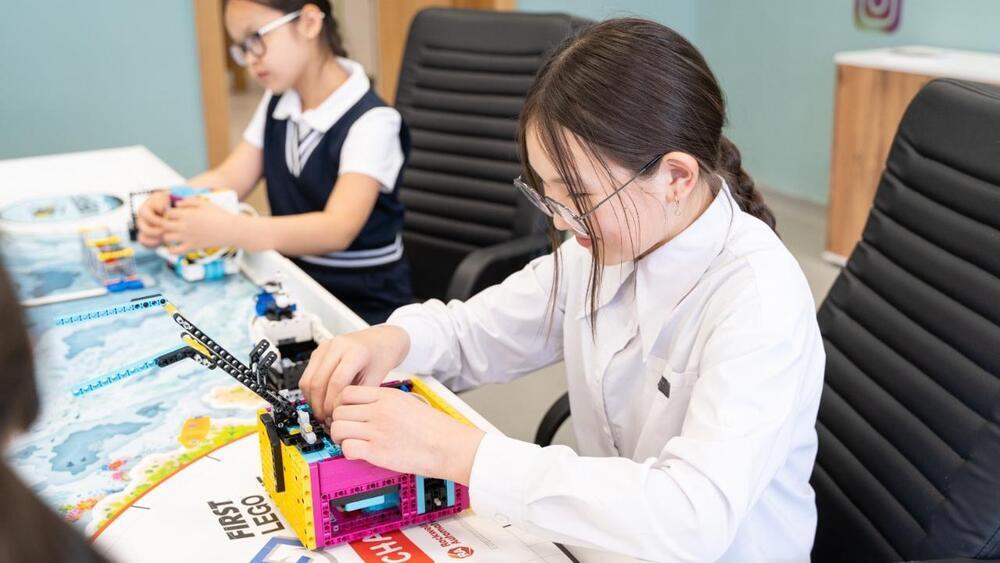 Жемқорлардан тәркіленген қаражат есебінен 89 мыңға жуық оқушы орны пайдалануға берілді