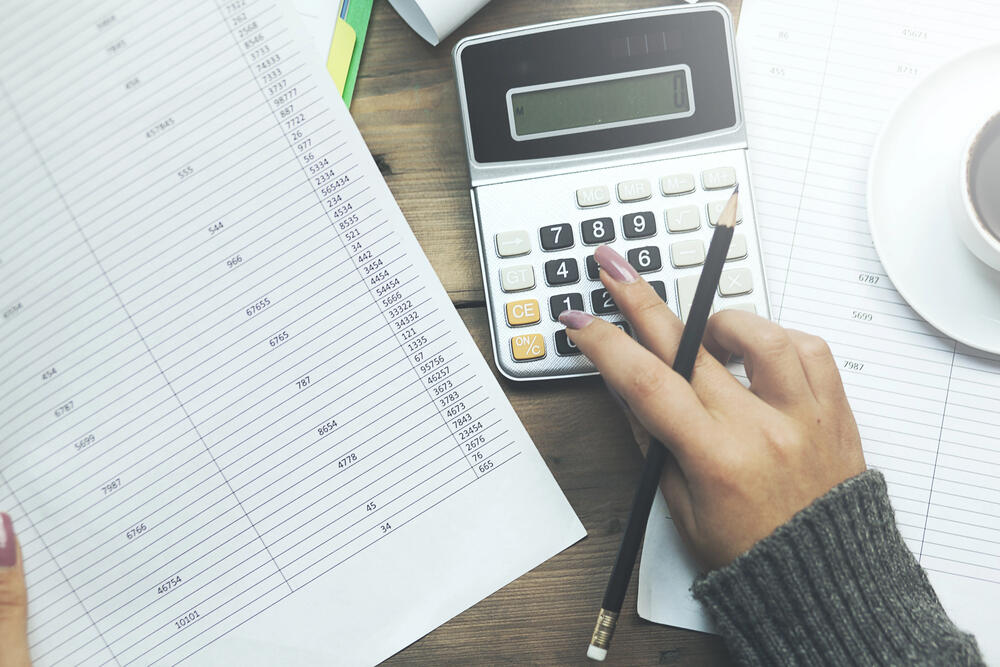 Более 1,2 млн предпринимателей перешли на упрощенку, 346 тыс. казахстанцев применяют режим для самозанятых