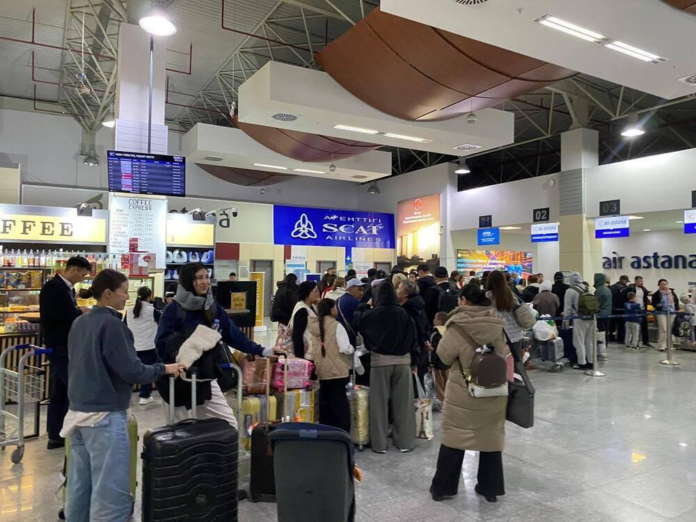 Очередная группа казахстанцев вернулась с Ближнего Востока на родину