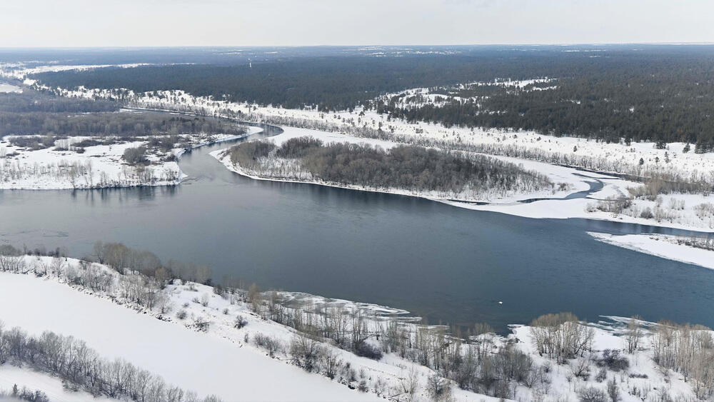 Жұмыс алдын алу қағидаты бойынша жүргізілуі тиіс - Қанат Бозымбаев Абай облысында су тасқынына дайындық барысын тексерді