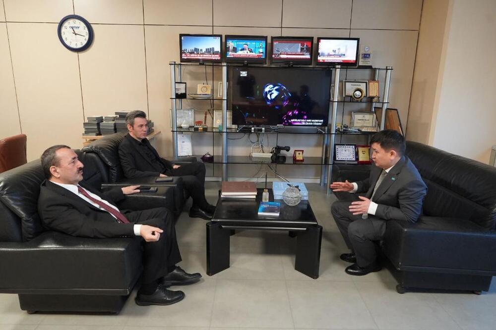 Ыстанбұлда Қазақстанның жаңа Конституция жобасы Түркияның жетекші медиа холдингтеріне таныстырылды