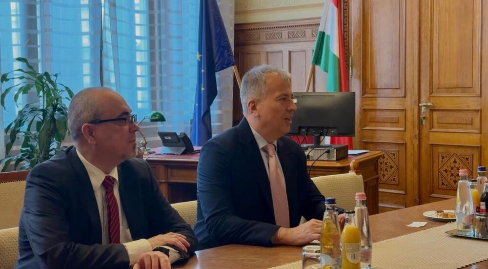 Мажарстанның Мемлекеттік жиналысында Қазақстанда жүргізіліп жатқан реформаларға қолдау білдірілді