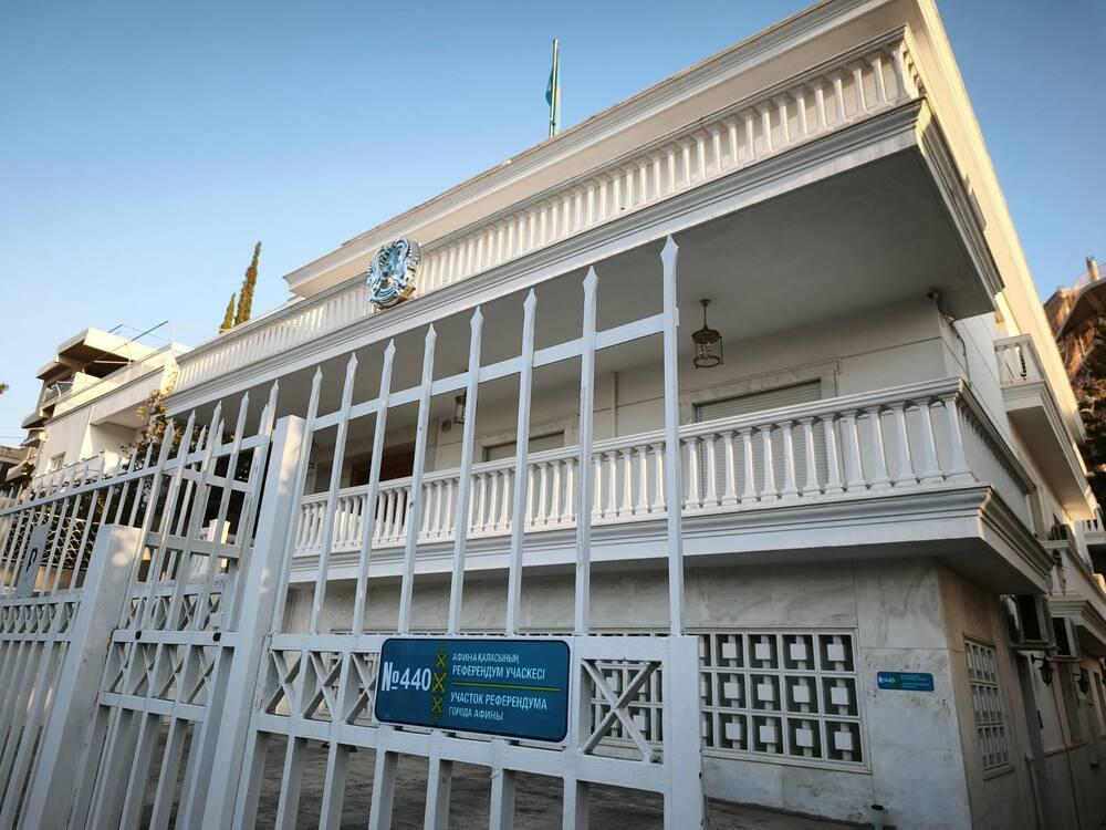 Kazakh nationals in 14 countries complete voting in Constitutional Referendum