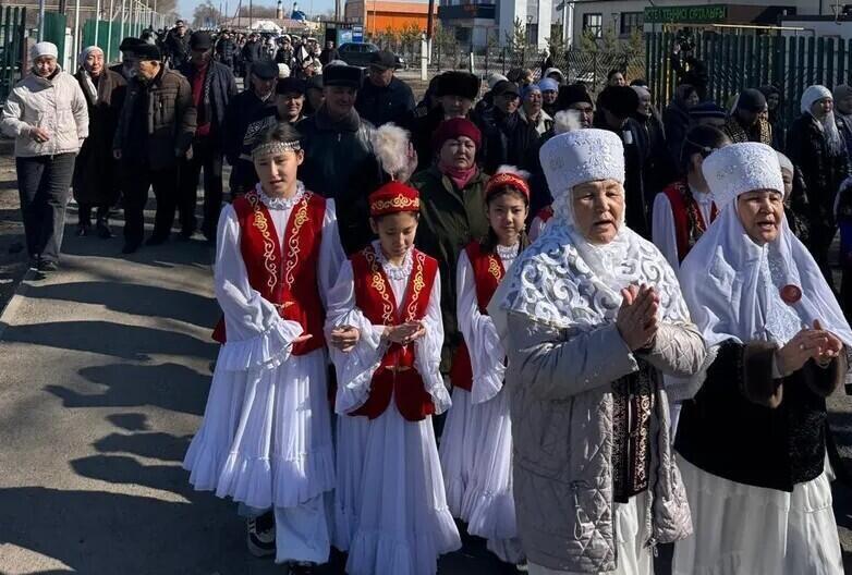 Қазақстанда референдум қалай өтіп жатыр: дауыс беру күнінің атмосферасы. Сурет: gov.kz
