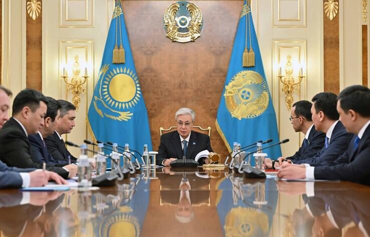 Токаев провел рабочее совещание по вопросу реализации новой Конституции
