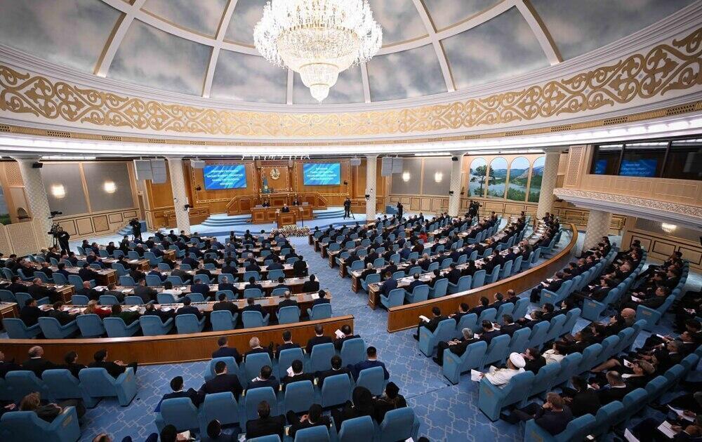 Совместное заседание палат парламента Казахстана состоится 20 марта 
