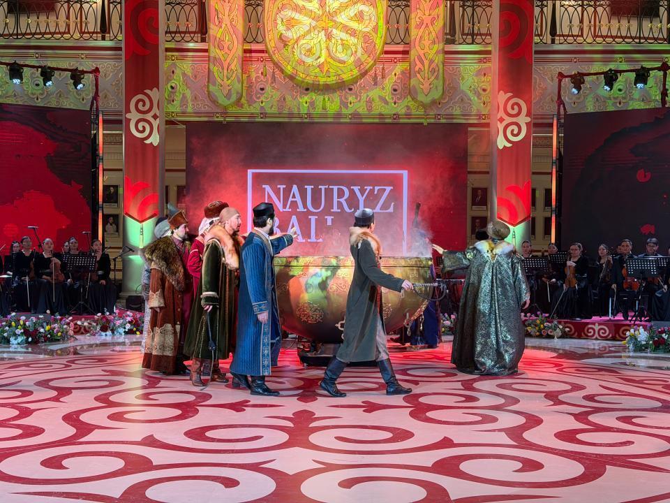 Астанада дипломатиялық корпус өкілдеріне арналған дәстүрлі "Наурыз балы" өтті