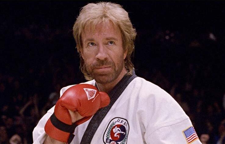 Ушел из жизни легендарный актер Чак Норрис