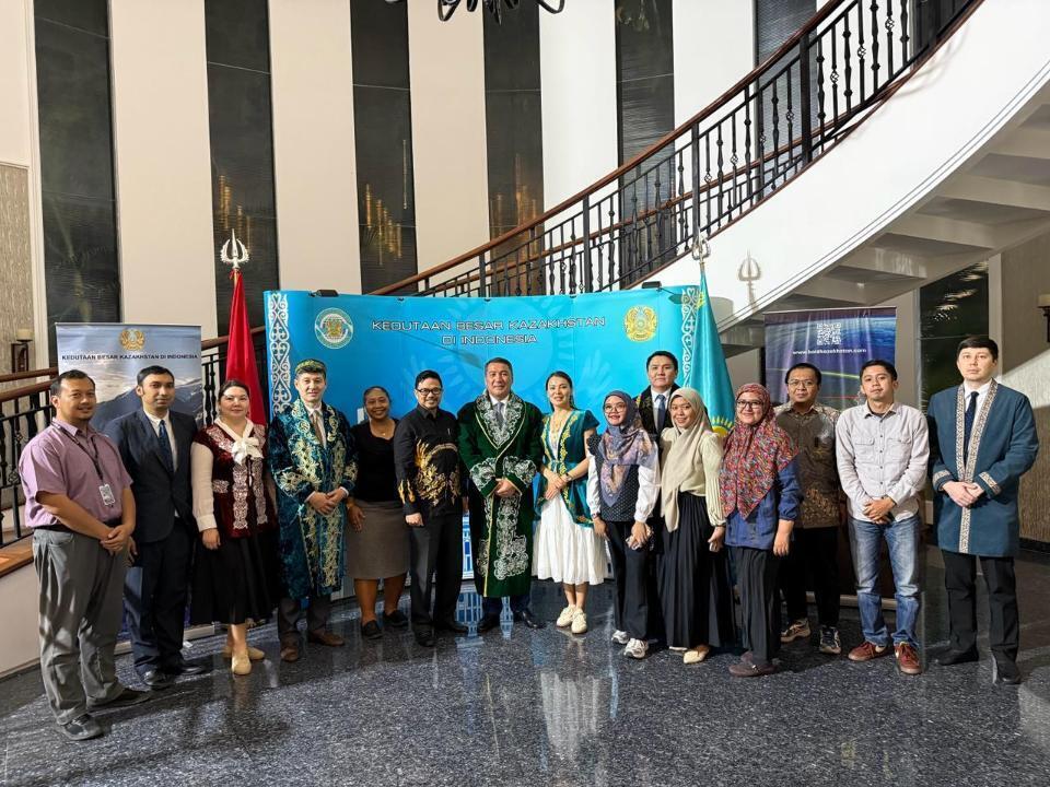 The Results of the Referendum on Kazakhstan’s New Constitution Discussed in Jakarta