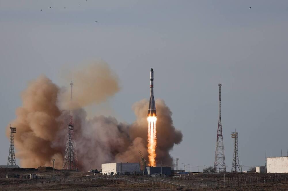 Космический грузовик "Прогресс МС-33" запустили с космодрома Байконур