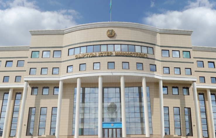 Глава МИД Казахстана и посол ОАЭ обсудили ситуацию на Ближнем Востоке 
