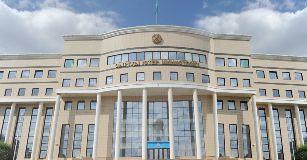 Глава МИД Казахстана и посол ОАЭ обсудили ситуацию на Ближнем Востоке 
