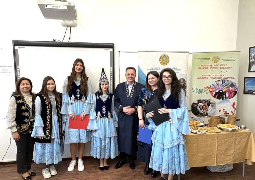 Болгарияның ең көне университетінде Наурыз мерекесі аталып өтті