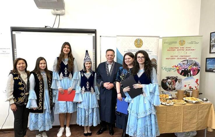 Болгарияның ең көне университетінде Наурыз мерекесі аталып өтті