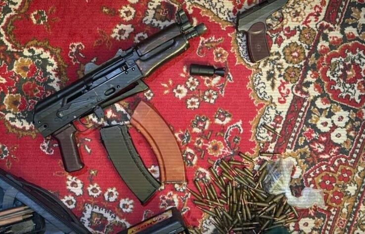 Спецоперация МВД в Алматы: изъято около 500 боеприпасов и огнестрельное оружие 
