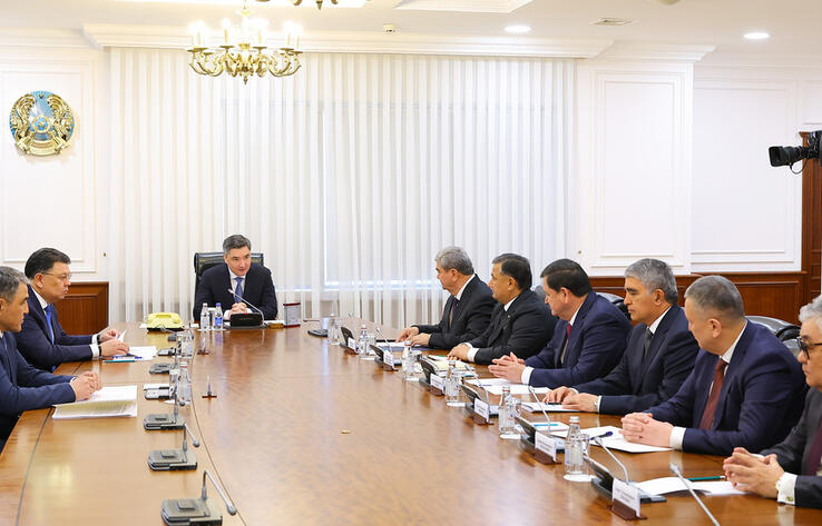 Олжас Бектенов Халықаралық Аралды құтқару қорының басқарма мүшелерімен кездесті