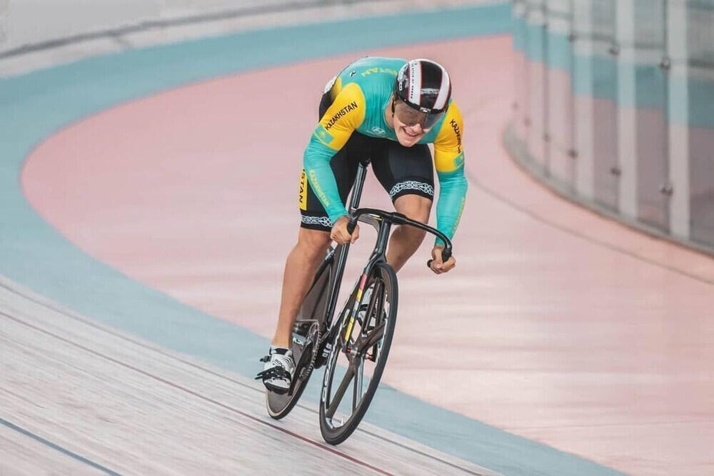 Kirill Kurdidi wins gold at Asian Track Cycling Championships
