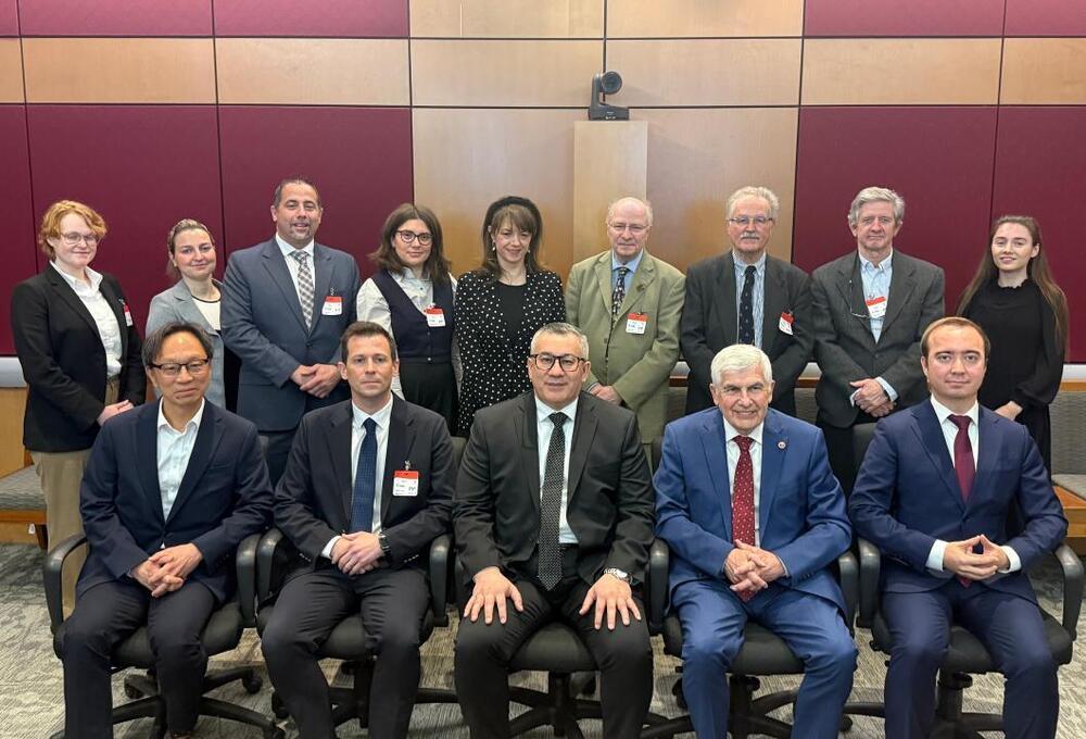 Канадада Қазақстанның конституциялық реформалары талқыланды