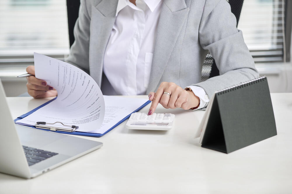 Отсутствие автоматизации и сжатые сроки: казахстанцы жалуются на сложности при сдаче налоговой отчетности