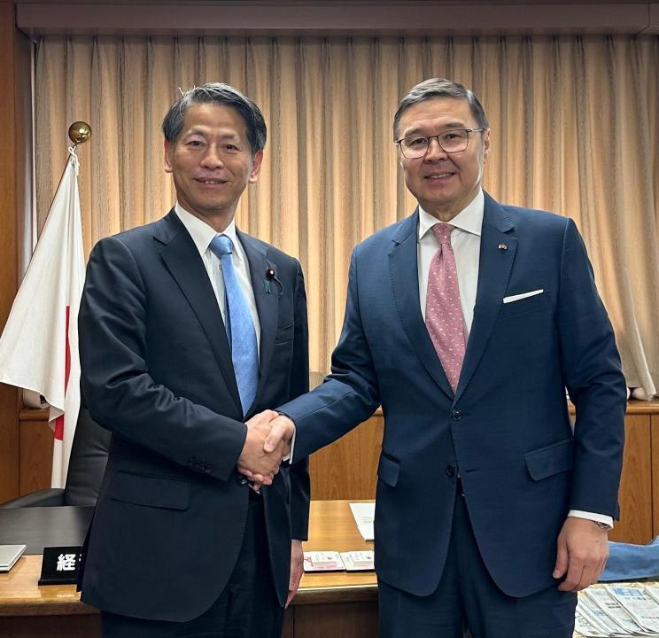 Japan’s State Minister of Economy Highlights Kazakhstan’s Key Role in Global Energy Security