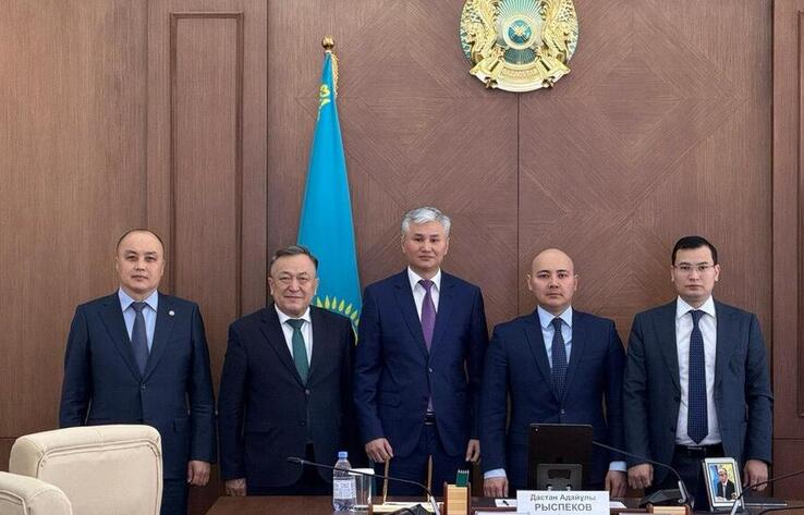 Ұлытау облысында инвестиция тарту және өнеркәсіпті дамыту мәселелері талқыланды