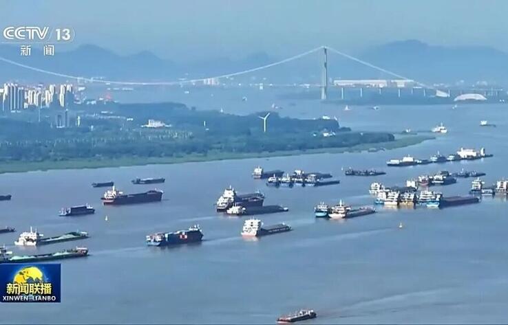 Китай проложит высокоскоростную железную дорогу под водой реки Янцзы