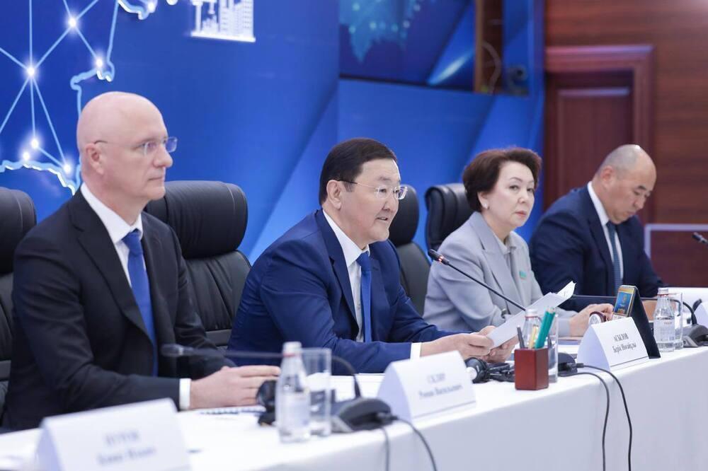 哈萨克斯坦对每个投资项目实行检察伴随