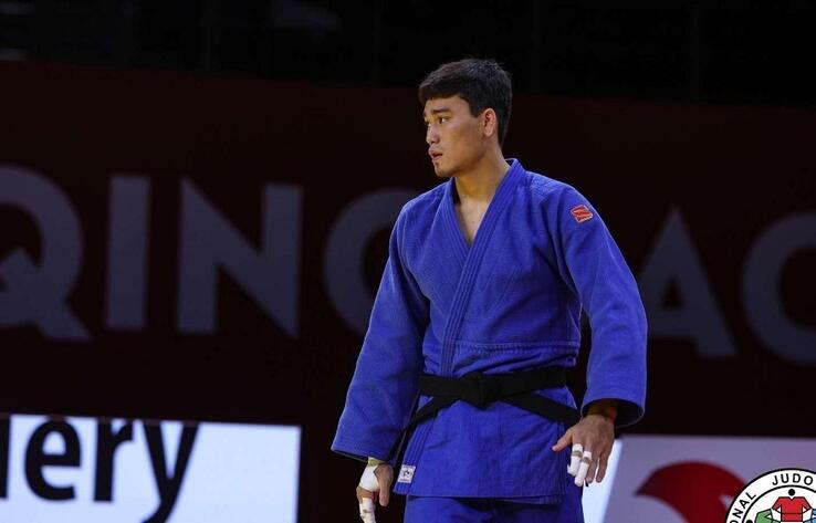 Казахстанский дзюдоист Адилет Алмат завоевал золото на чемпионате Азии