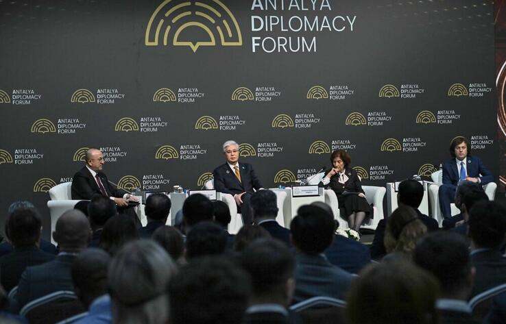 Мемлекет басшысы Анталия дипломатиялық форумының панелдік сессиясына қатысты
