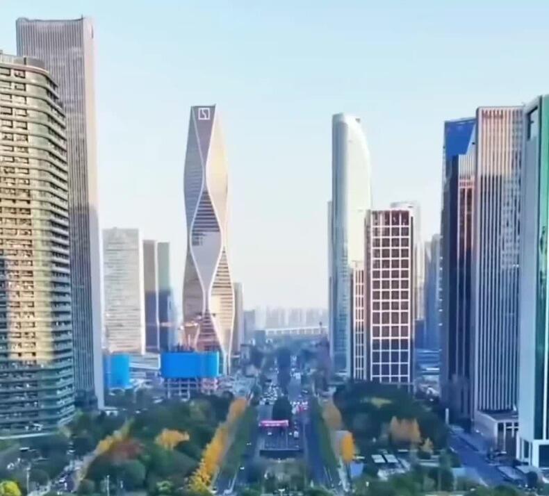 China's Green Glow-Up: Foreigners stunned by urban oases