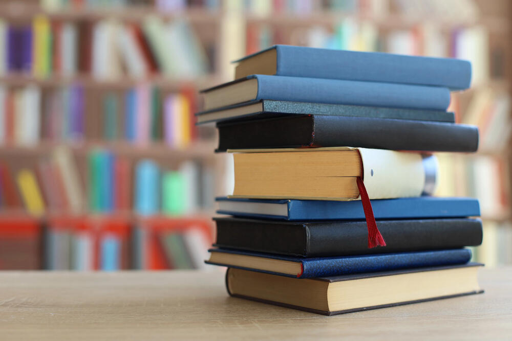 Токаев поздравил казахстанцев с Национальным днем книги