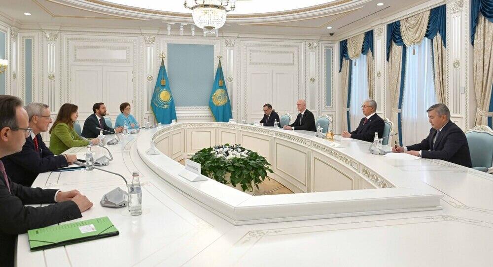 Kazakh President meets with chairwoman of Eastern Committee of German Economy