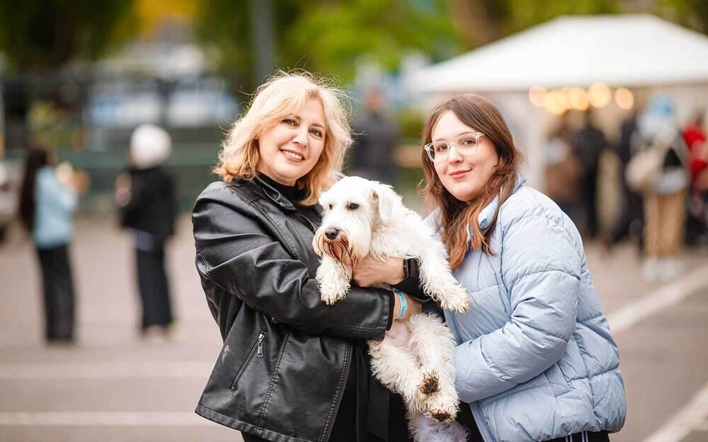 Алматыда PetFest 2026 үй жануарлары мен олардың иелеріне арналған ең ірі қалалық фестиваль өтті. Сурет: PetFest
