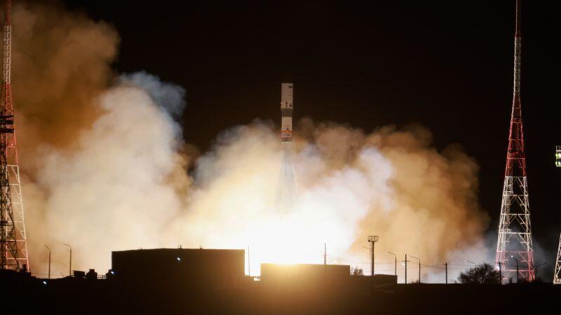С Байконура стартовала ракета-носитель "Союз-2.1а" с грузовым кораблем "Прогресс МС-34" 
