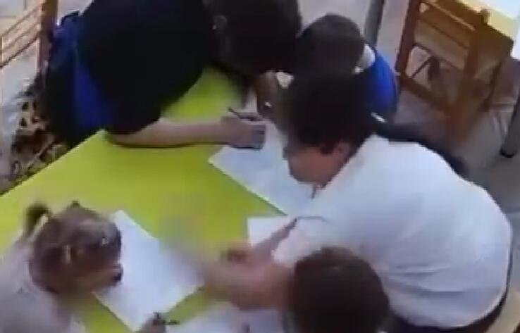 В Темиртау расследуют жестокое обращение с ребенком в детском саду