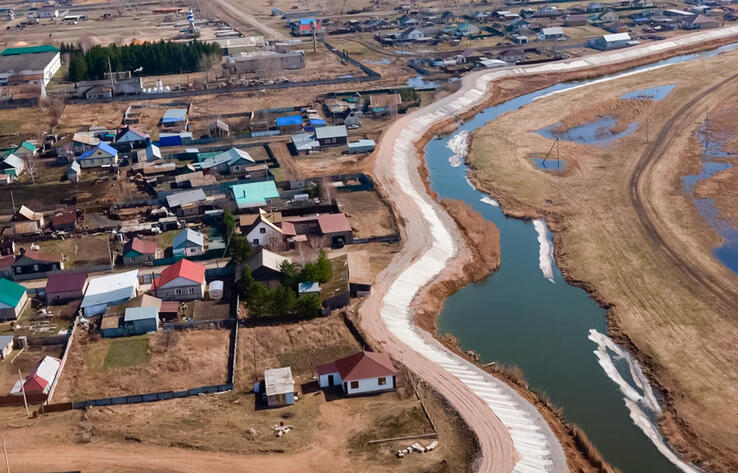 Қанат Бозымбаев Солтүстік Қазақстан облысында су тасқынының екінші толқынының өту барысын тексерді