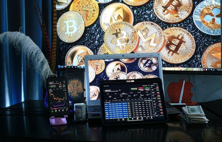 Деятельность нескольких криптобирж в Казахстане признали незаконной 