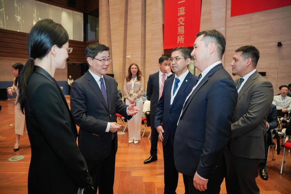 Kazakhstan and China Strengthen Investment and Financial Cooperation