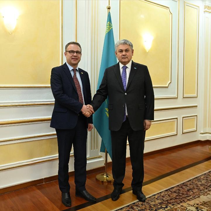 Казахстан и Литва обсудили расширение сотрудничества в торговле и логистике