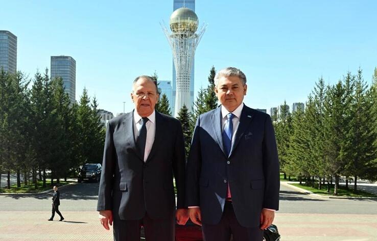 Russian FM Lavrov arrives in Astana