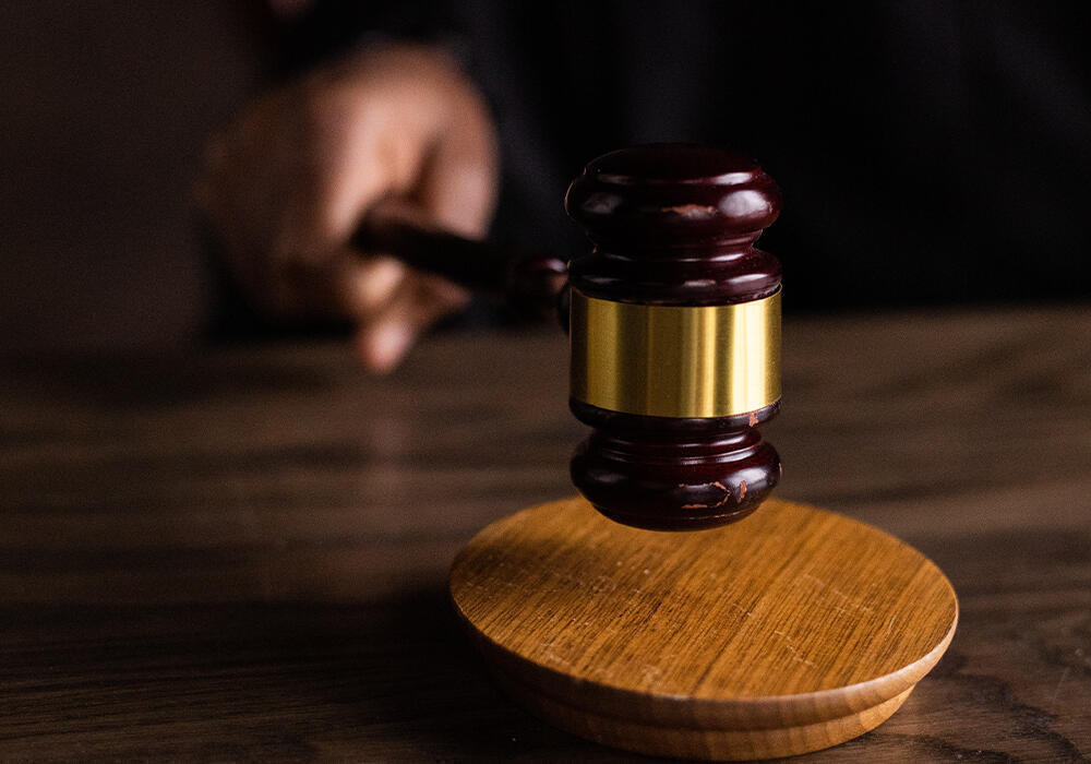 В Уральске эксперт получил ограничение свободы за ложное заключение по делу о гибели человека 